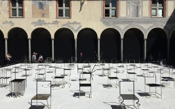 50 Manga chiars by Nendo