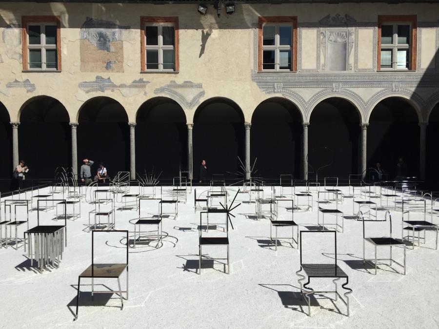 50 Manga chiars by Nendo