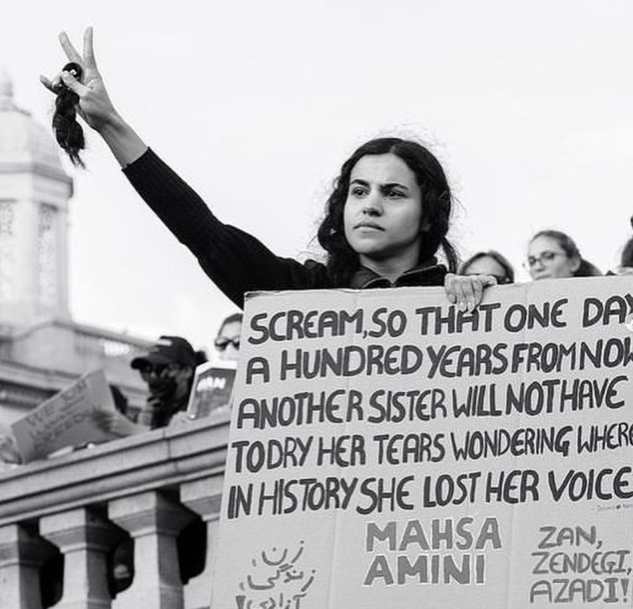 cover photo by @9_s_a_m_