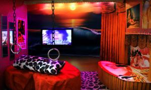 Performance, Whiskey and Walk-through