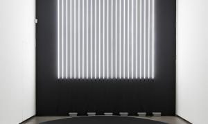 Carsten Nicolai, reflektor distortion, Installationview, 2016 Galerie EIGEN + ART Berlin Photo: Julija Stankevieciene / ©VG Bild Kunst, Bonn Carsten Nicolai, reflektor distortion, Installationview, 2016 Galerie EIGEN + ART Berlin Photo: Julija Stankevieciene / ©VG Bild Kunst, Bonn